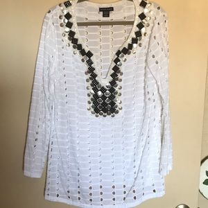 Boston Proper M white tunic top